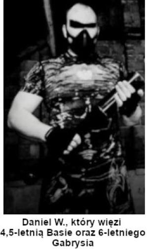 [VIDEO] Wstyd i Hańba! Policja w Wołominie i Radzyminie nie może odnaleźć agresywnego ojca, który uwięził dwójkę dzieci szydząc z sądu, prokuratury i policji! Oraz wicepremiera Jarosława Kaczyńskiego!