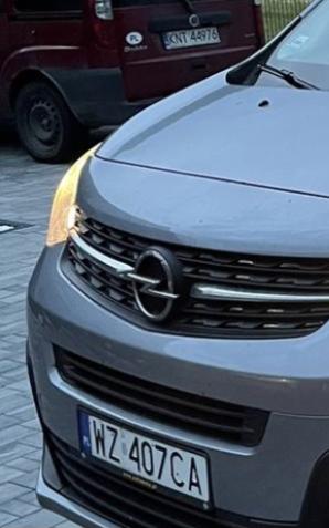 RUTKOWSKI poszukuje skradzionego w Krościenku nad Dunajcem Opla VIVARO