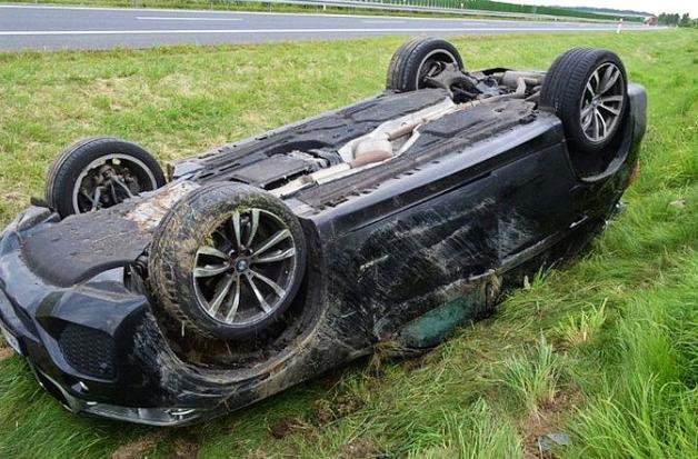 Litwinka dachowała skradzionym BMW 